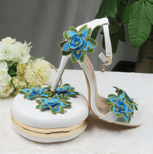 Load image into Gallery viewer, Limited Edition - Luxury Lace Shoe Set - Many colours &amp; Sizes (Shoe + Clutch)
