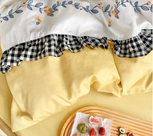 Load image into Gallery viewer, &quot;Arna&#39;s&quot; Collection - 7 Piece Luxury Duvet Set - Queen/King. -  Jennie
