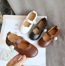 Load image into Gallery viewer, Arna&#39;s Shoe Collection - Children&#39;s Leather Round Toe Flat
