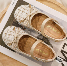Load image into Gallery viewer, Arna&#39;s Shoe Collection - Deluxe Designer Girls Shoe - Many Styles &amp; Colours
