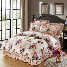 Load image into Gallery viewer, &quot;Arna Lisa&quot; Royal Collection - New Cotton Royal Luxury Bedding - Queen/King - 6 Piece
