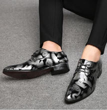 Load image into Gallery viewer, Mens Patent Leather Shoes Pointed Toe Business Wedding Shoes -  Many Sizes &amp; Colours
