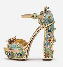 Load image into Gallery viewer, Luxury Women&#39;s Crystal Faux-Pearl Embellished Platform Chunky Heel

