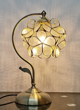 Load image into Gallery viewer, Arna Royal Collection - European Retro Table Lamp
