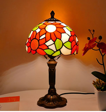 Load image into Gallery viewer, Arna Royal Collection - Table lamp LED Mediterranean Vintage Stained Glass Light
