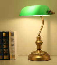 Load image into Gallery viewer, Arna Royal Collection - Nordic Retro Vintage Table Lamps Pull Switch Classical Green Glass Desk Lamp
