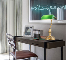 Load image into Gallery viewer, Arna Royal Collection - Nordic Retro Vintage Table Lamps Pull Switch Classical Green Glass Desk Lamp
