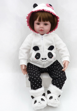 Load image into Gallery viewer, Arna Lisa Collection - Baby Mandy - 48cm Silicone Vinyl Newborn Doll
