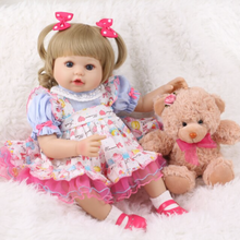 Load image into Gallery viewer, Arna Lisa Collection - Baby Carly - 56cm Silicone Vinyl Newborn Doll
