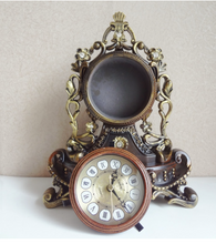 Load image into Gallery viewer, Deluxe &quot;Arna Royal Clock Collection&quot;  Antique Royal Table Clock - Many Styles
