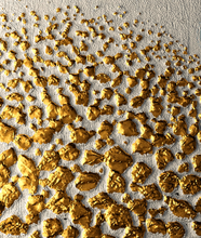 Load image into Gallery viewer, Arna&#39;s Luxury Painting Collection - Nordic Abstract Golden Canvas Paintings - Many Styles
