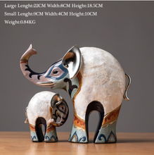 Load image into Gallery viewer, &quot;Arna Lisa&quot; Luxury Natures Finest Collection - Resin Elephants Sculptures
