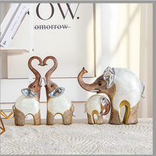 Load image into Gallery viewer, &quot;Arna Lisa&quot; Luxury Natures Finest Collection - Resin Elephants Sculptures
