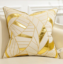 Load image into Gallery viewer, &quot;Arna Royal LUXURY Collection&quot; European-Style Sofa Cushion Cover Luxury 45cm x 45cm Silver/Gold Range
