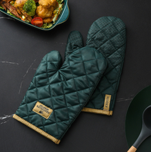 Load image into Gallery viewer, Luxury - Limited Edition Oven Mitts - Green or Burgundy
